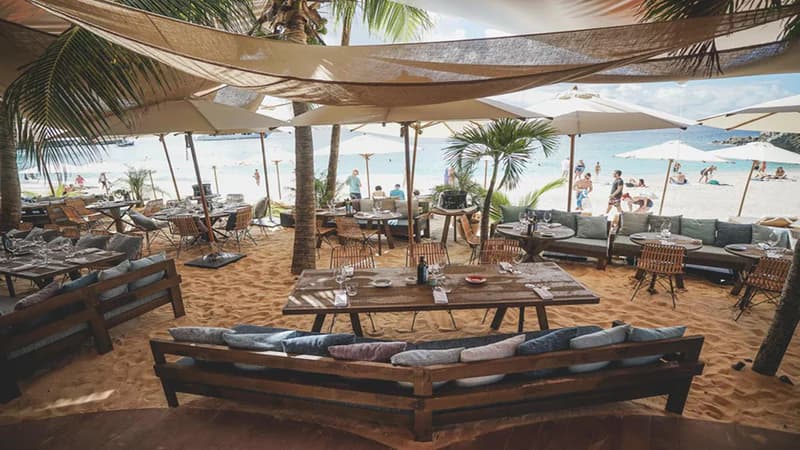 Tropic Lounge